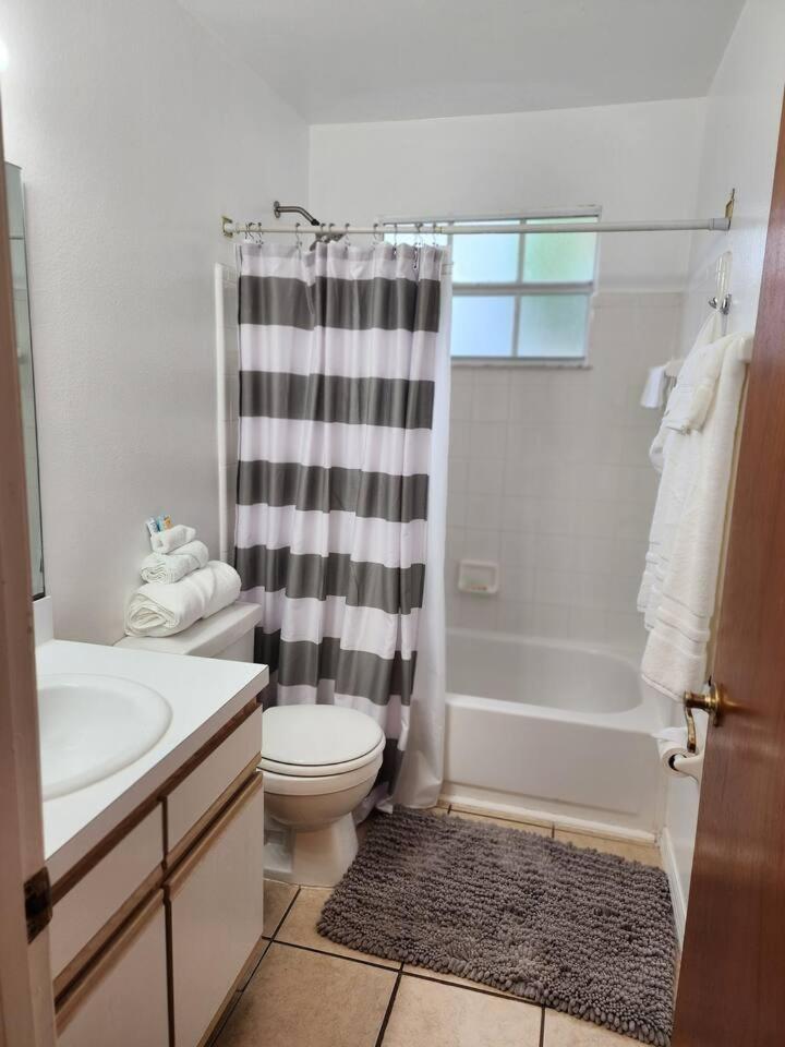 Cozivill Apartment Kissimmee Bagian luar foto